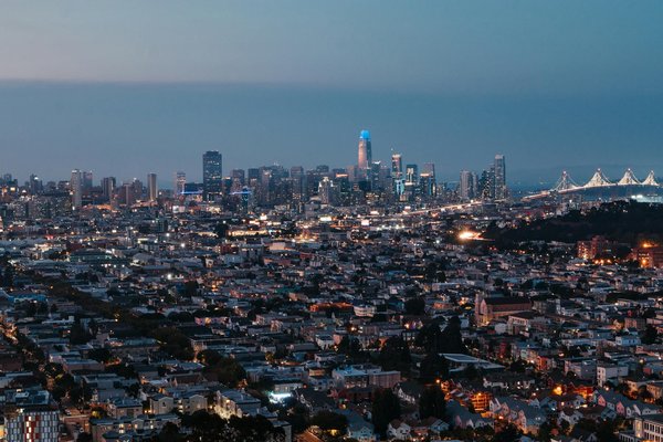 Quelle est la meilleure méthode pour installer un système de refroidissement passif dans un boîtier compact?